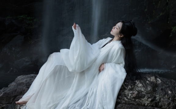 芳菲如梦小说，阿稚《帝后之死》知乎全文阅读